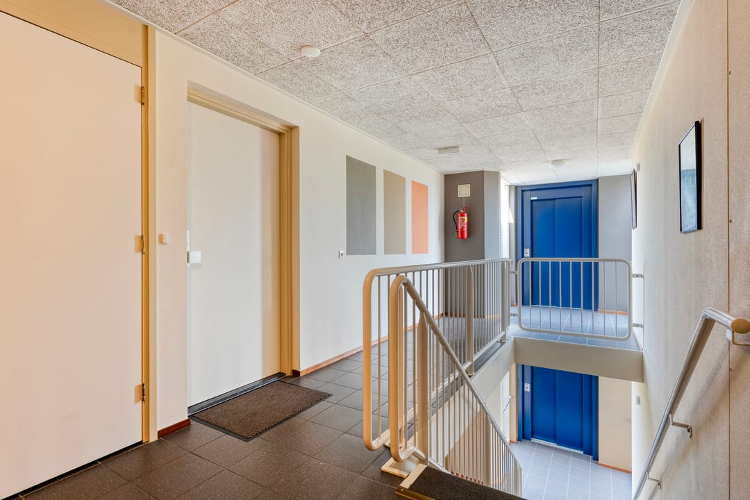 Foto 23 van Korenbloemweg 2-H