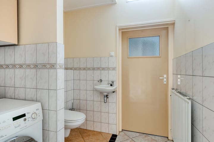 Foto 13 van Lycklamaweg 160