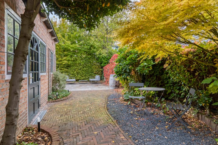 Foto 36 van Buys Ballotstraat 40