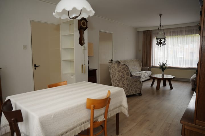 Foto 5 van Ledelplein 14