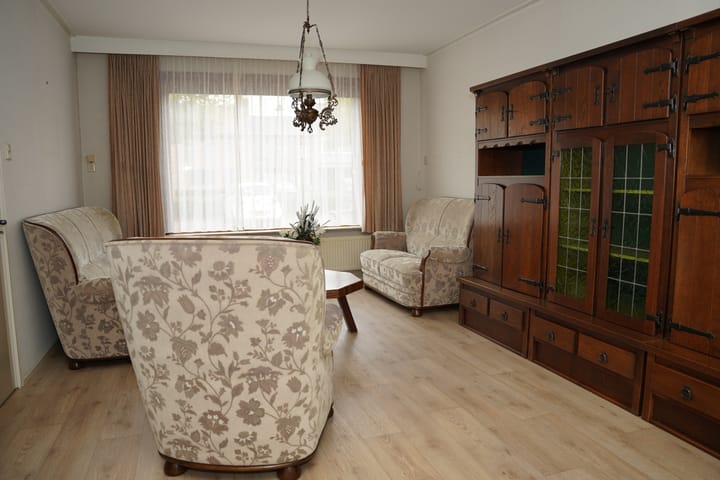 Foto 4 van Ledelplein 14