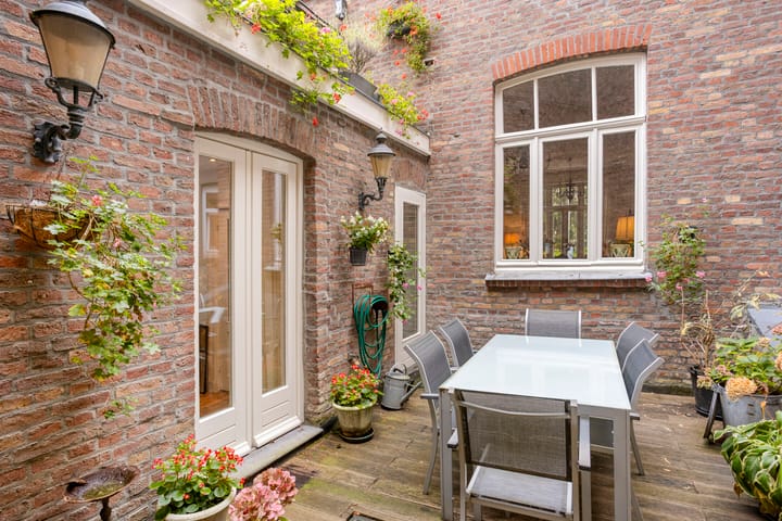 Foto 25 van Victor de Stuersstraat 44