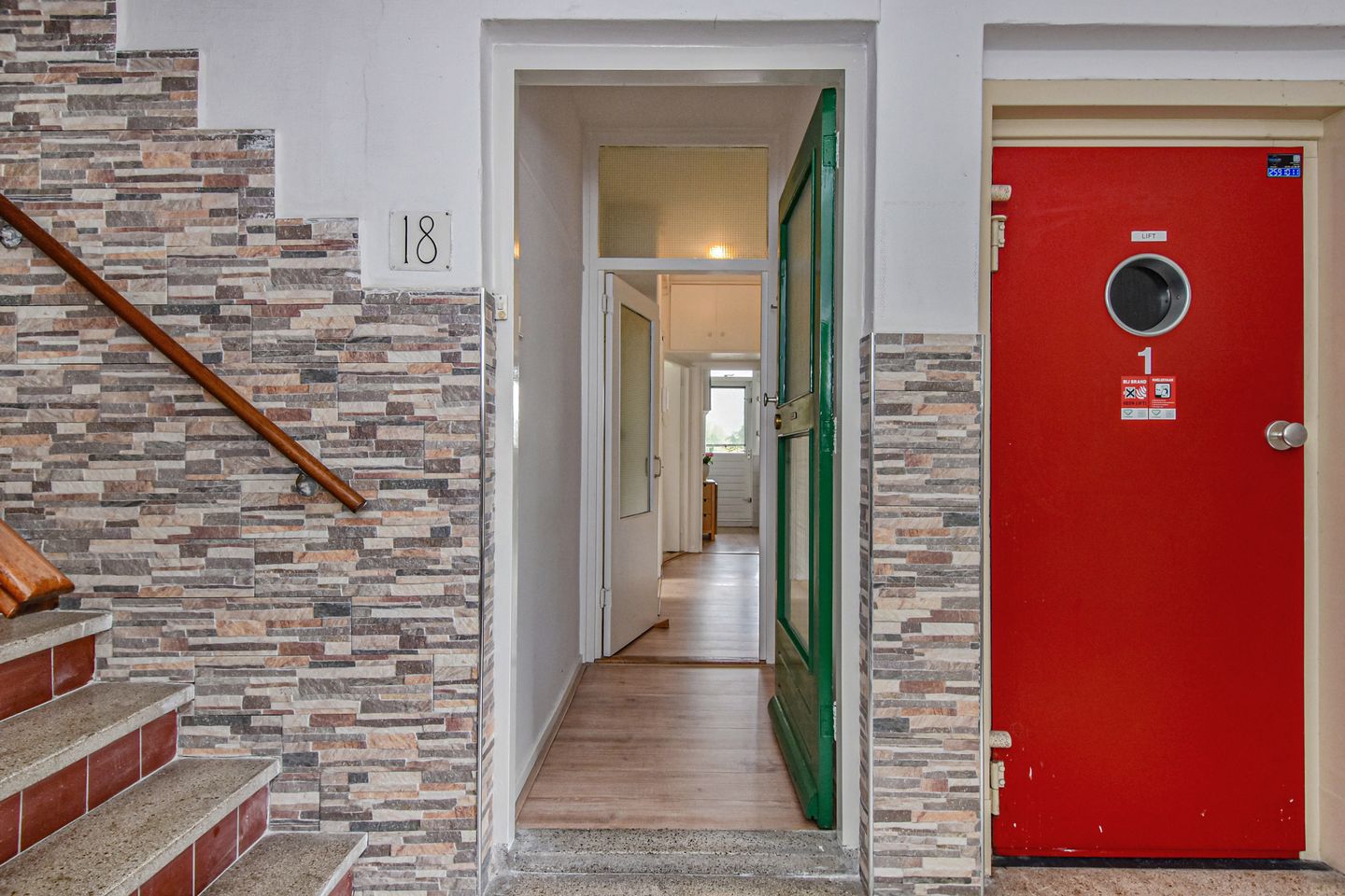 Foto 10 van Denenburg 18