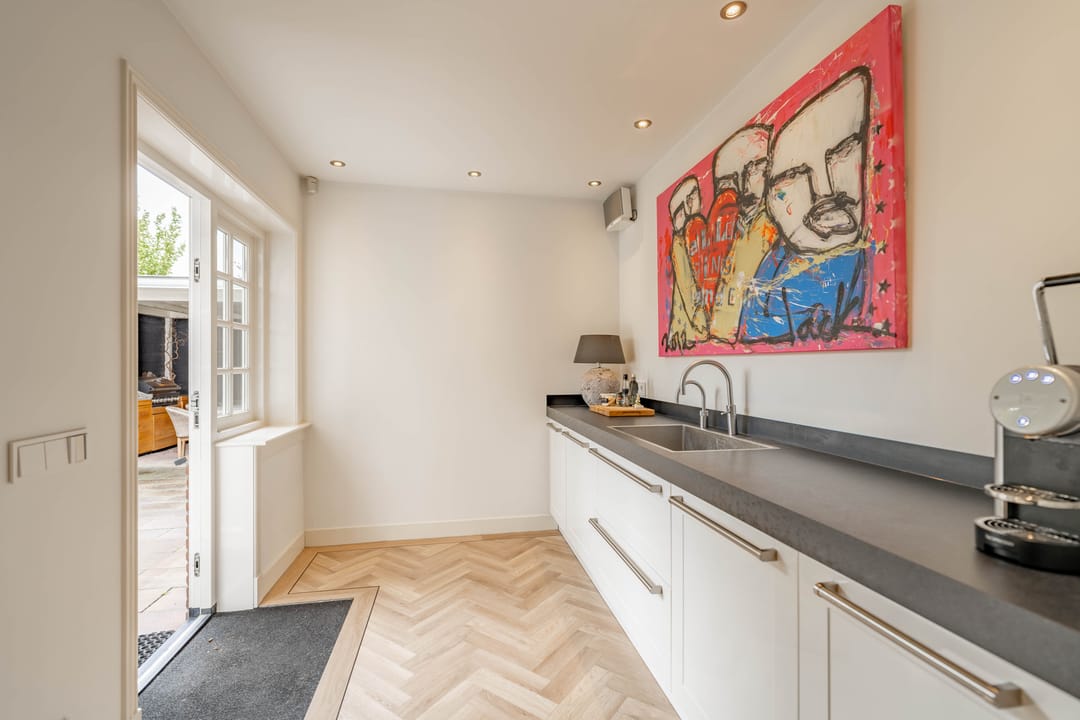 Photo 16 of Lothariuslaan 58