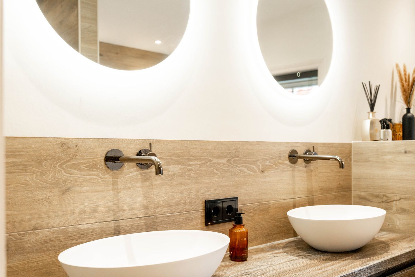 Photo 35 of Lothariuslaan 58