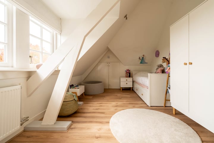 Photo 44 of Lothariuslaan 58