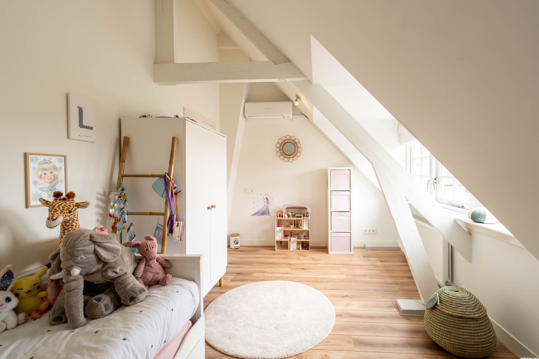 Photo 45 of Lothariuslaan 58