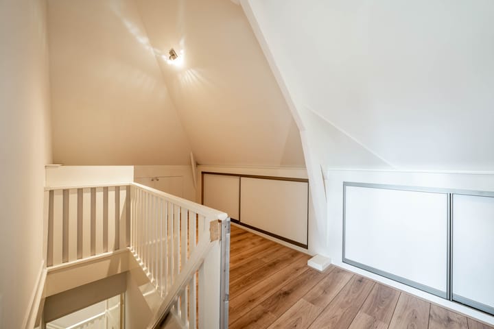 Photo 40 of Lothariuslaan 58