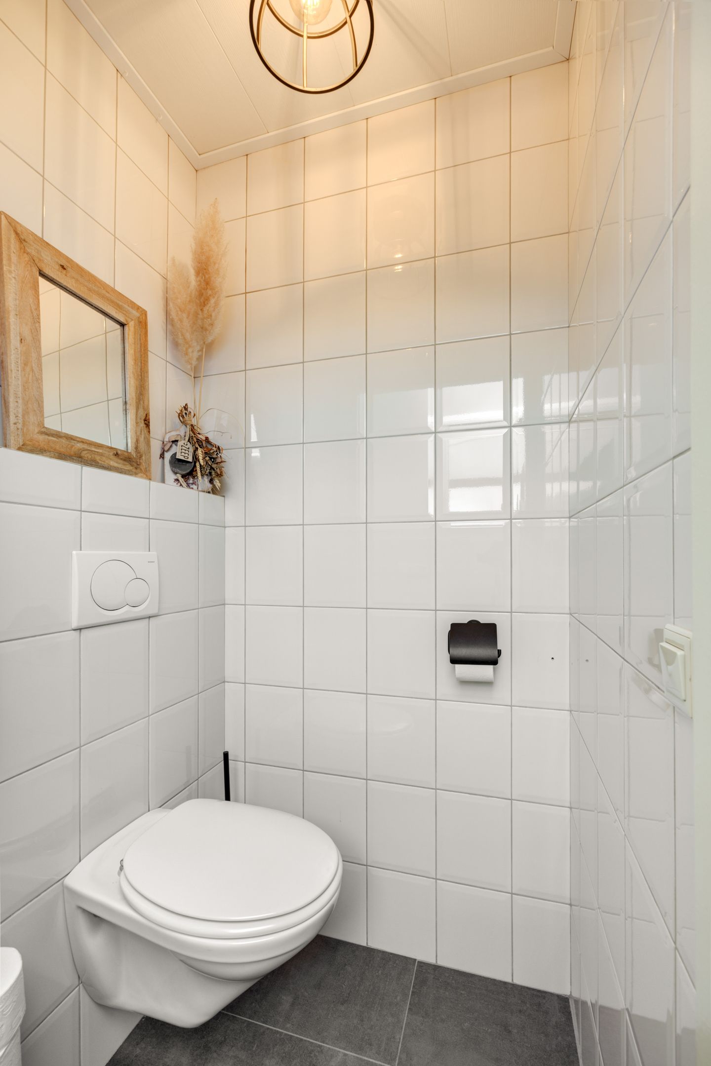 Photo 20 of Hellemanstraat 89