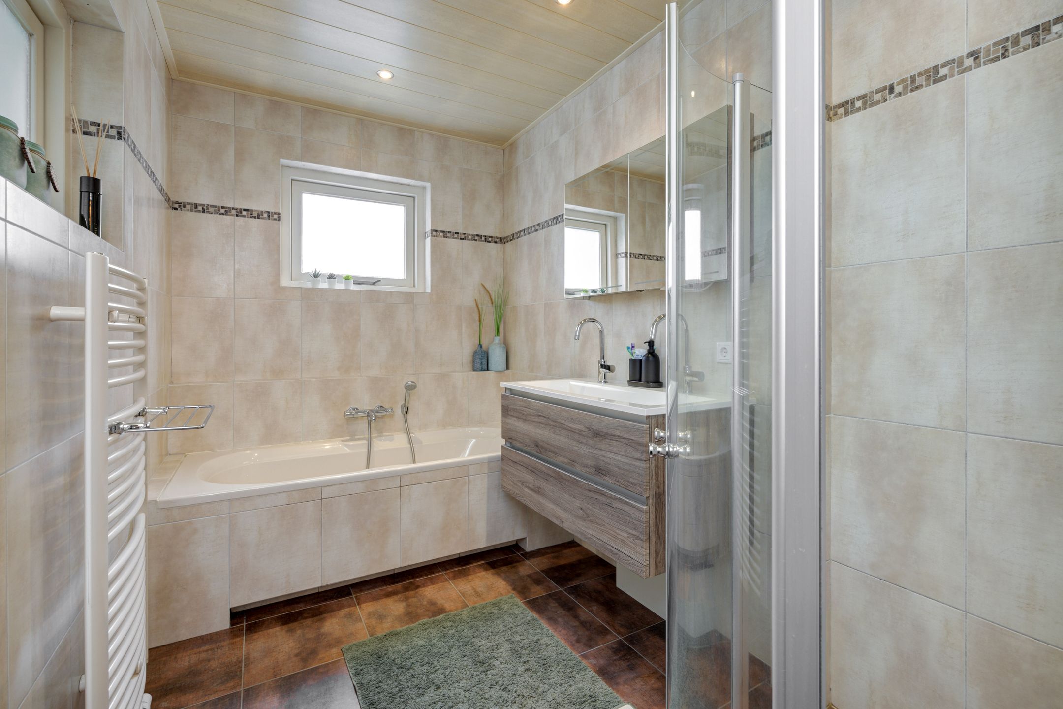 Photo 21 of Hellemanstraat 89