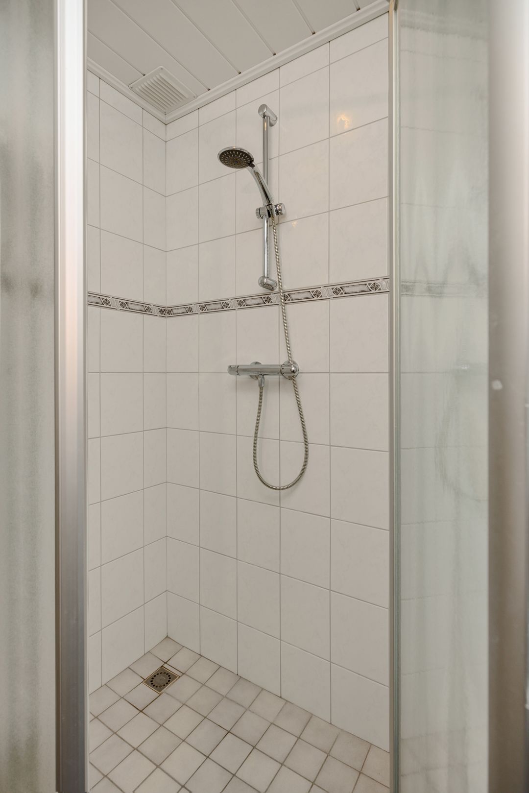 Photo 32 of Hellemanstraat 89