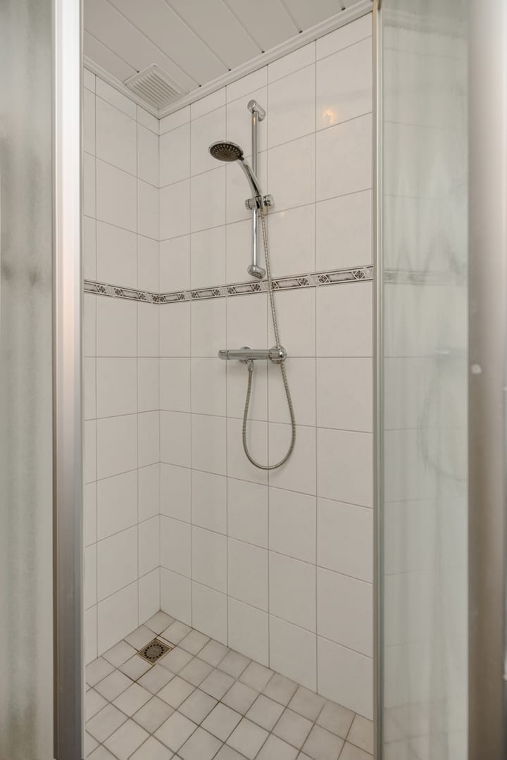 Photo 32 of Hellemanstraat 89