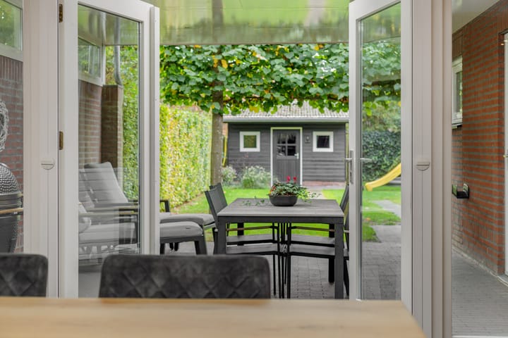 Photo 34 of Hellemanstraat 89