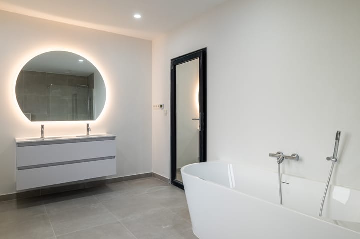 Photo 17 of Heiveldstraat 69