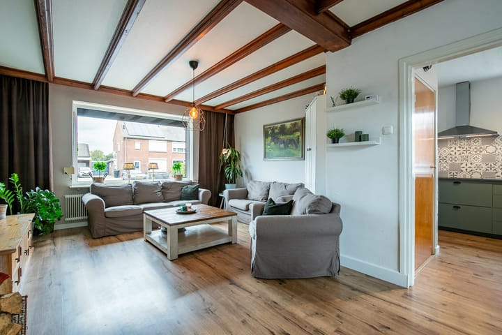 Photo 5 of Kerkweg 103