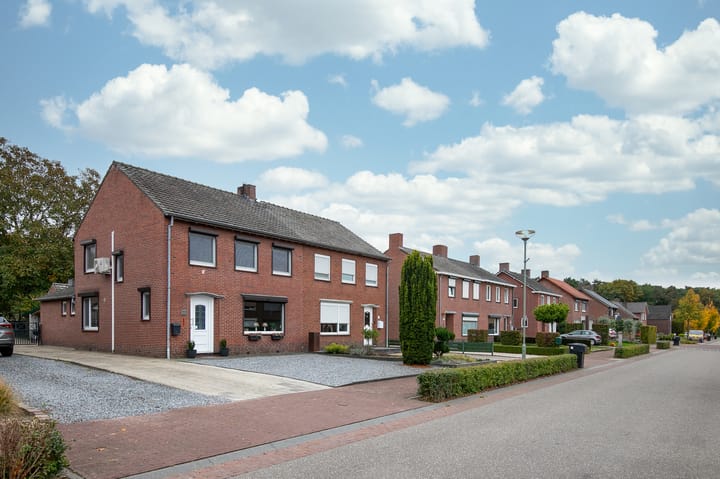 Photo 40 of Kerkweg 103