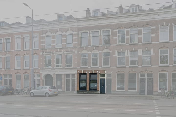 Photo 3 of Honingerdijk 73-B