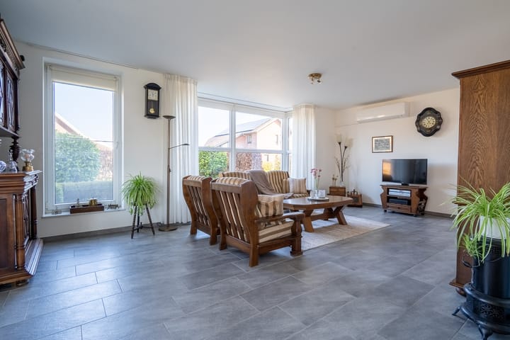 Photo 8 of Meerkoet 22