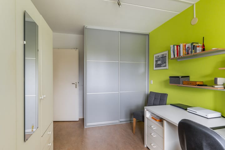 Photo 21 of Groen van Prinstererstraat 27