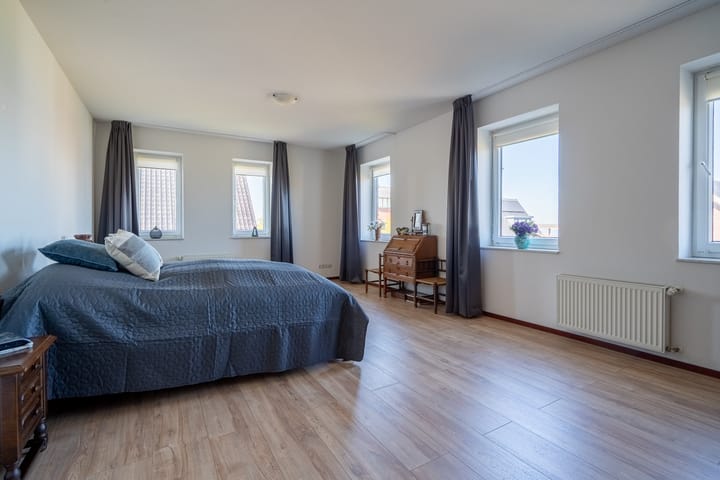 Photo 28 of Meerkoet 22