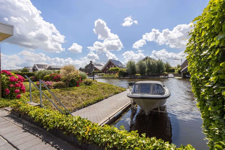 Photo 60 of Meerkoet 22