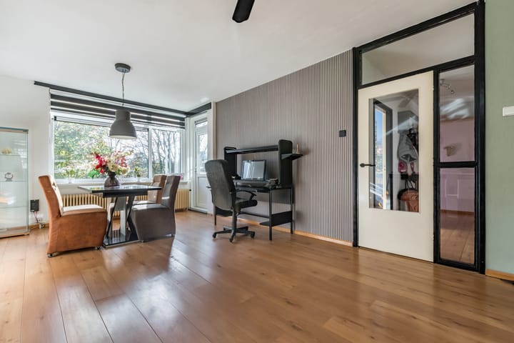 Foto 6 van Van de Veldelaan 79