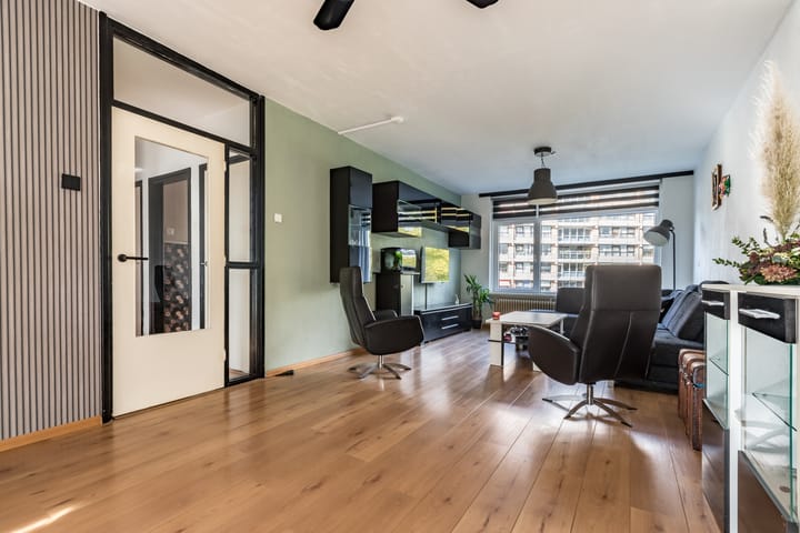 Foto 4 van Van de Veldelaan 79