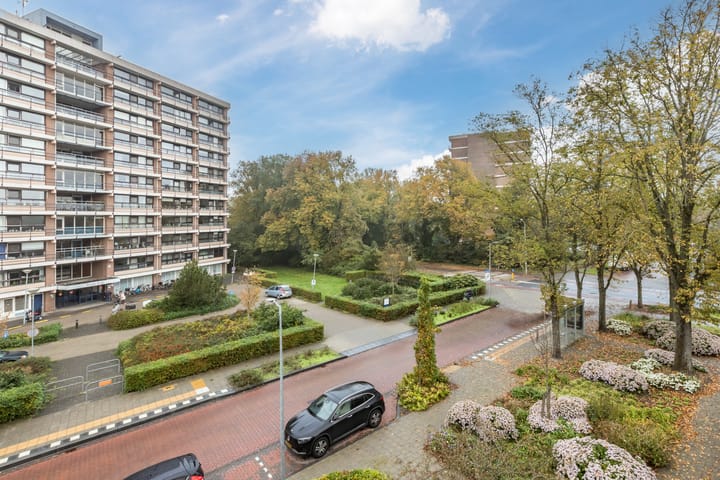 Foto 28 van Van de Veldelaan 79