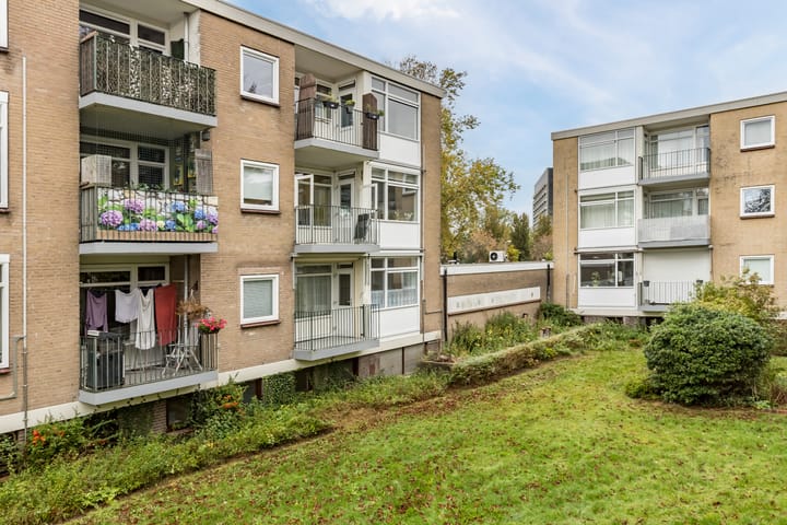 Foto 30 van Van de Veldelaan 79