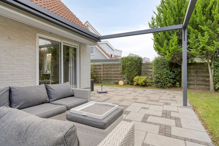 Photo 3 of Strand 32