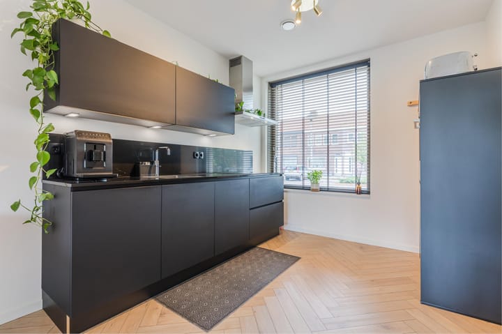 Foto 16 van Burgemeester van Oppenstraat 130