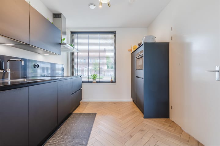 Foto 17 van Burgemeester van Oppenstraat 130