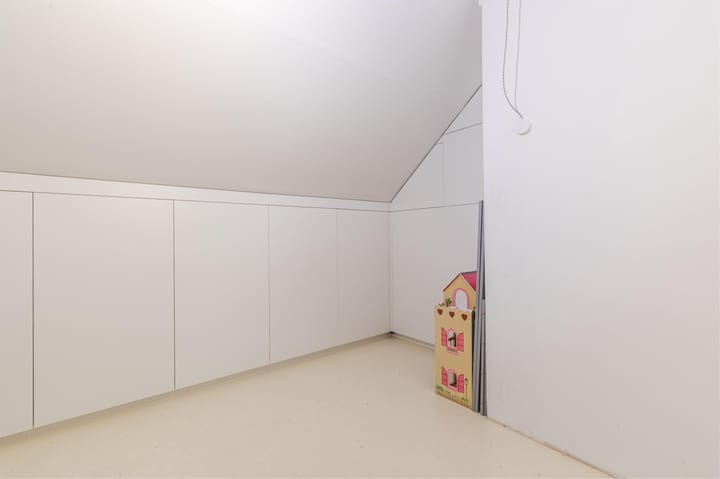 Foto 29 van Burgemeester van Oppenstraat 130