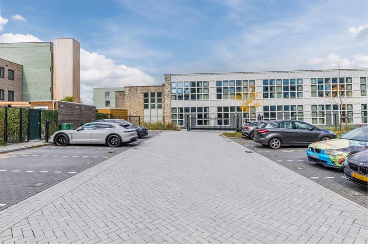 Foto 38 van Burgemeester van Oppenstraat 130