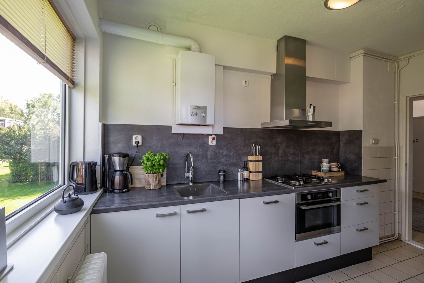 Photo 19 of Groen van Prinstererlaan 36