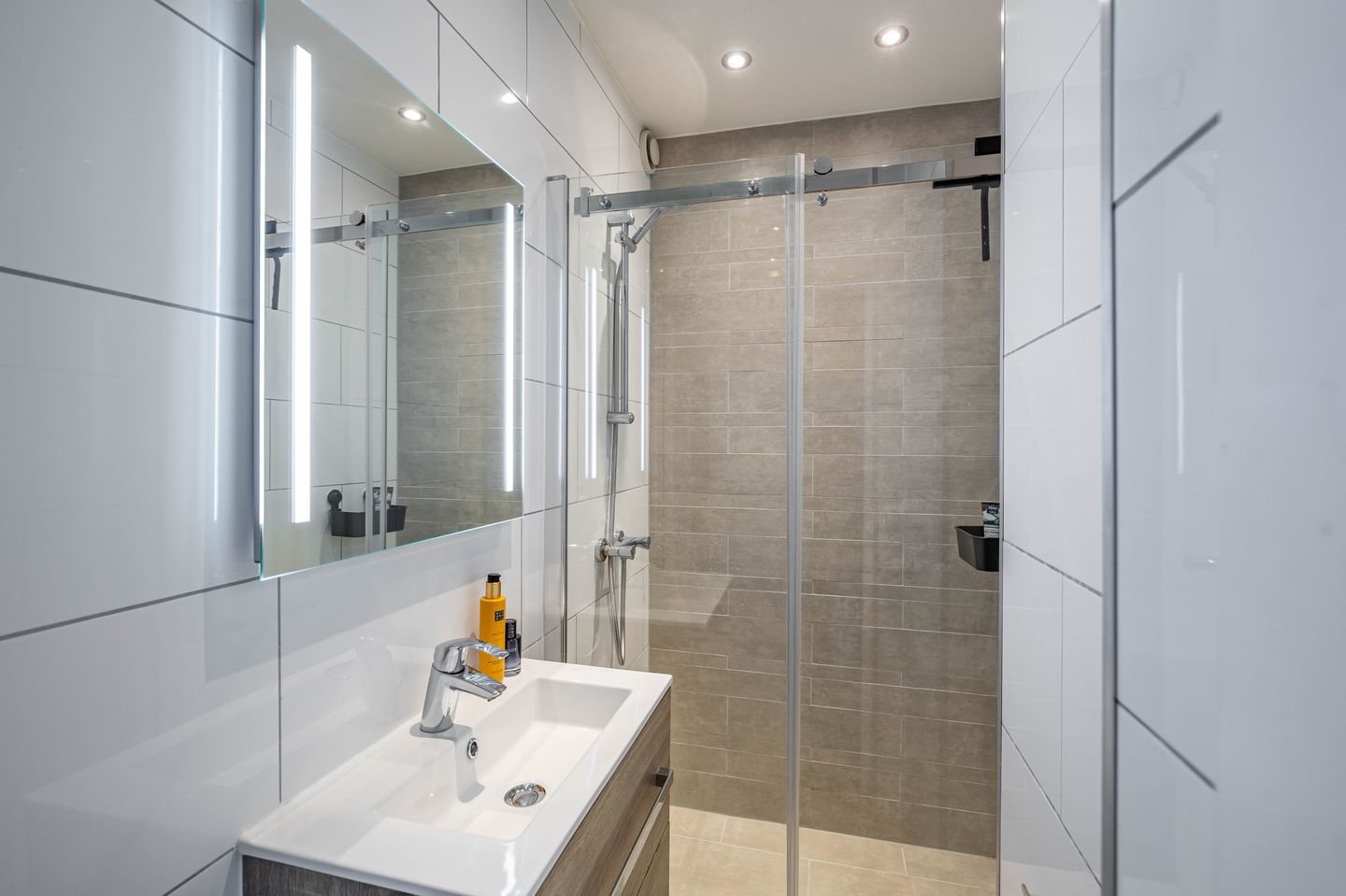 Photo 34 of Groen van Prinstererlaan 36