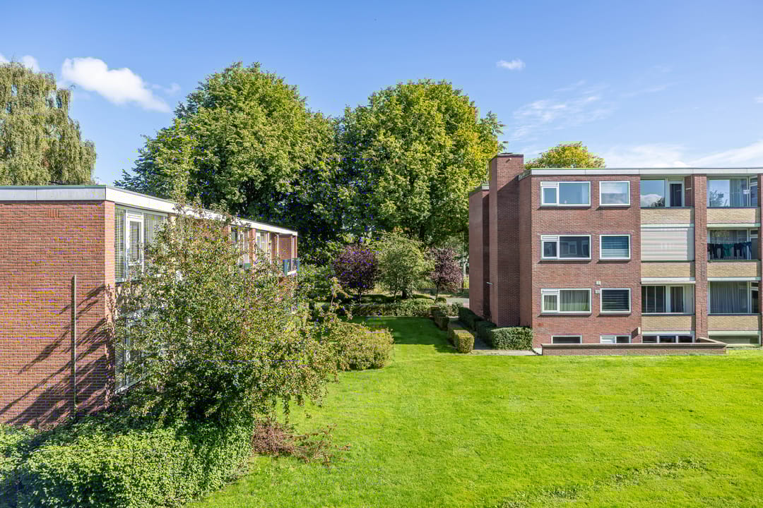 Photo 37 of Groen van Prinstererlaan 36