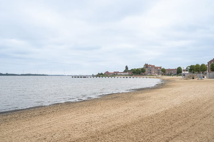 Photo 43 of Huizermaatweg 300-A