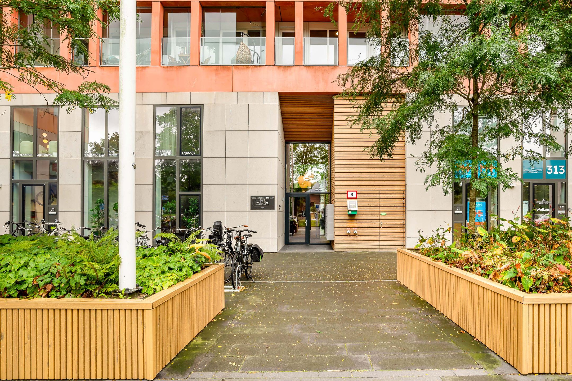 Photo 6 of Claus Sluterweg 219