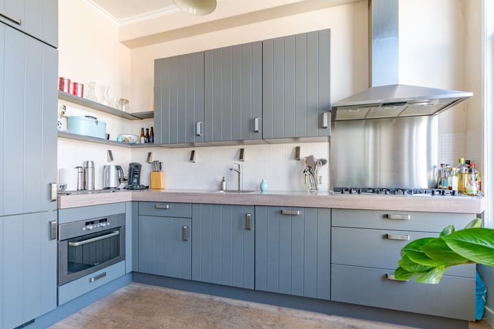 Photo 12 of Trompstraat 200