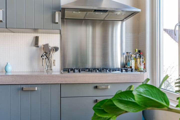 Photo 13 of Trompstraat 200