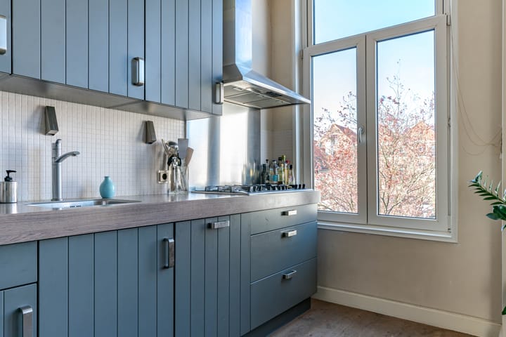 Photo 14 of Trompstraat 200