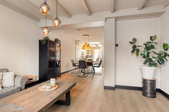 Photo 7 of Wilhelminastraat 62