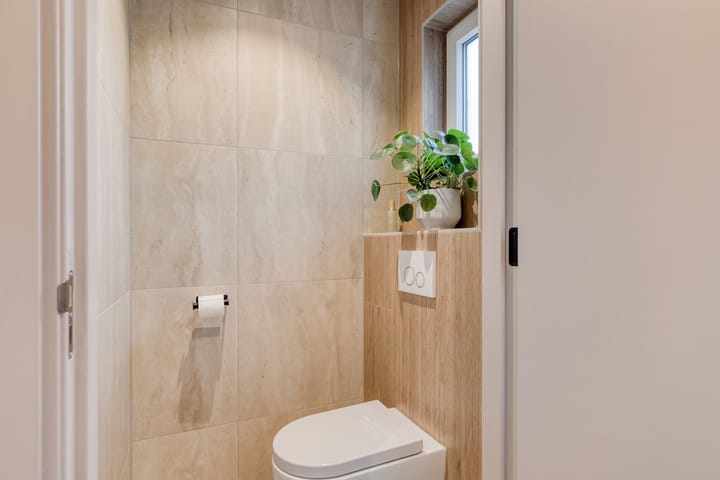 Photo 14 of Wilhelminastraat 62