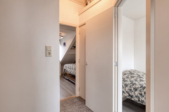 Photo 18 of Wilhelminastraat 62