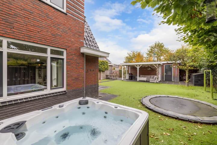 Foto 22 van Vierkante Bosje 60