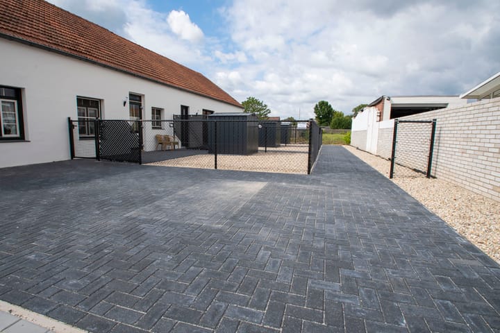 Photo 15 of Graaf van Gelrestraat 1-B