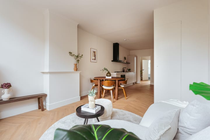 Foto 9 van Tweede Jacob van Campenstraat 92-2L