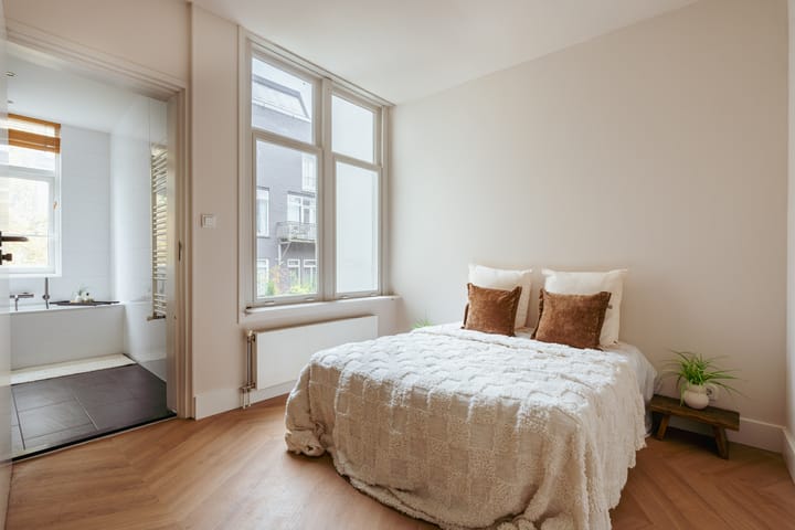 Foto 15 van Tweede Jacob van Campenstraat 92-2L