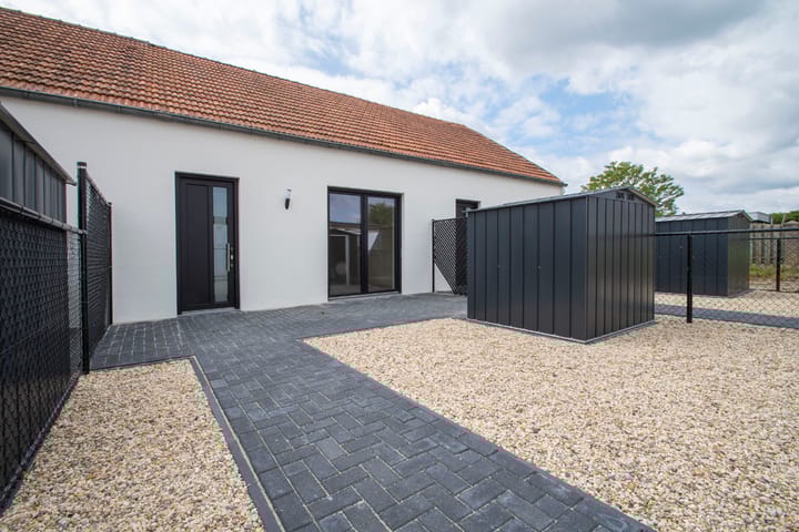 Photo 2 of Graaf van Gelrestraat 1-A